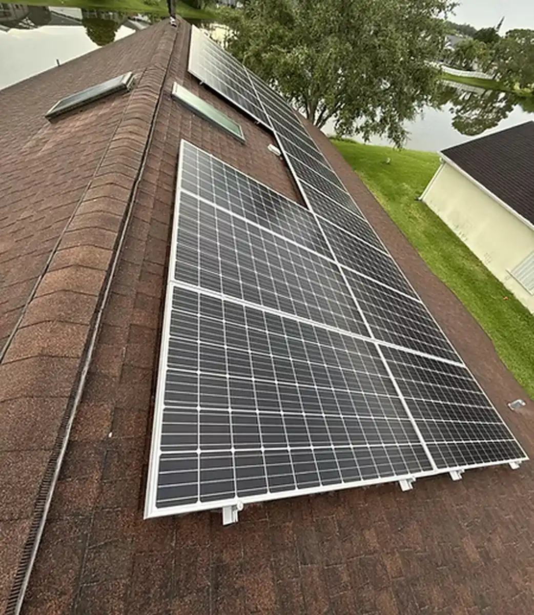 Solar roof installation in Orlando, Florida